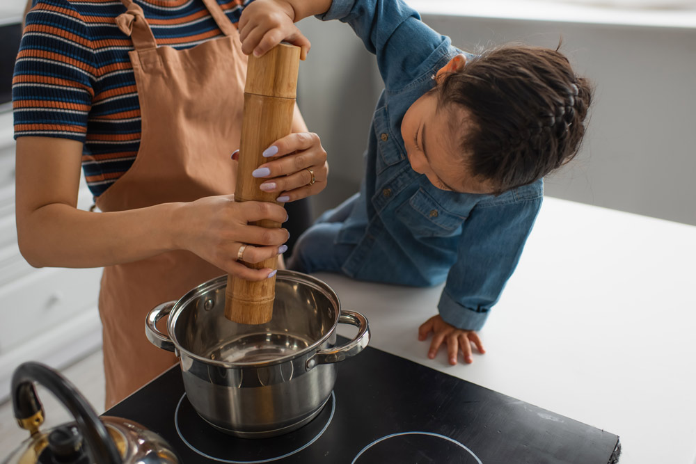 Kochen mit Kind: Tabus und Vorsichtsmaßnahmen