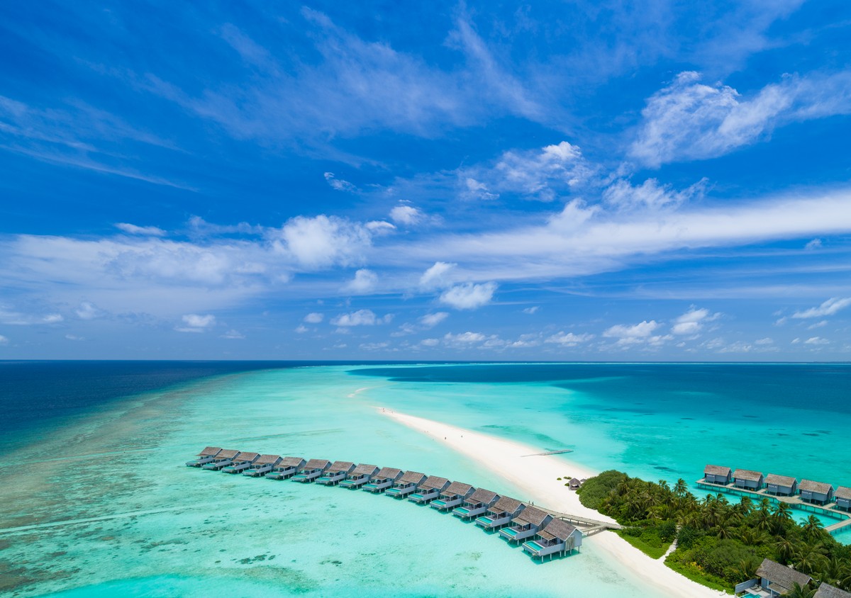 Familienurlaub Malediven: Sandbank Kuramathi Maldives Aerial Familienurlaub Malediven: Sandbank Kuramathi Maldives Aerial